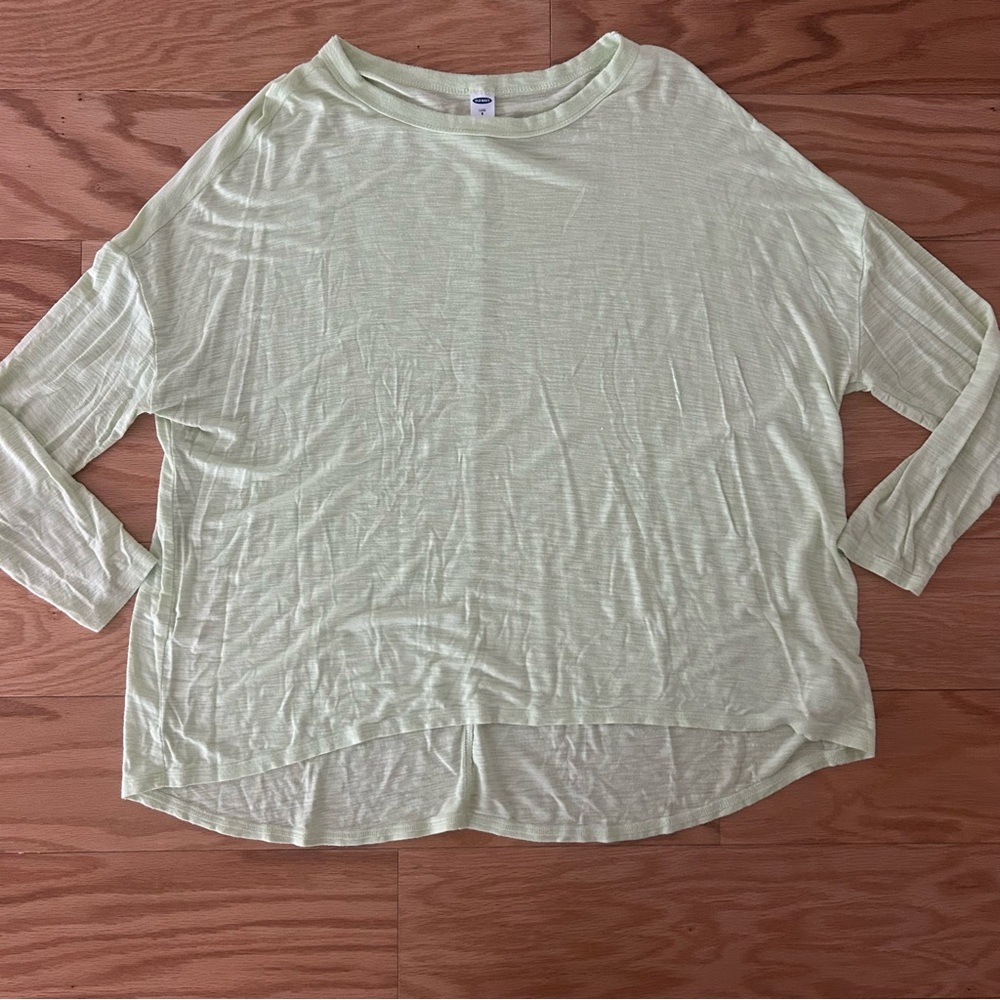 Old Navy Light Green Long Sleeve Top